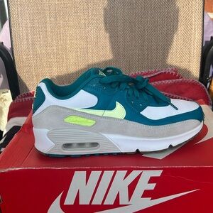 Nike Air Max 90